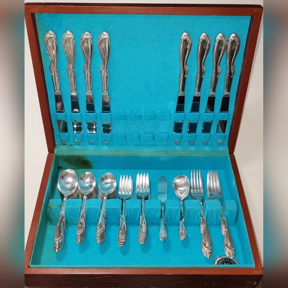 Rogers & Bro Classic Silver Flatware Set - 50 Piece